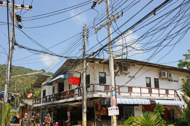 Hazardous, crazy electrical wiring.