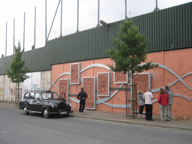 Peace Wall, Belfast