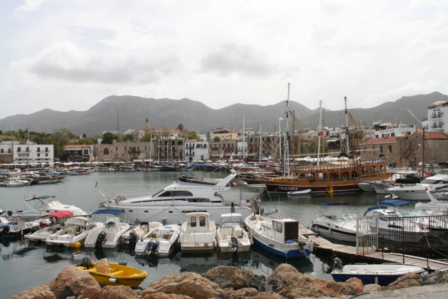 Mooie oude havenplaats Kyrenia (Girne)