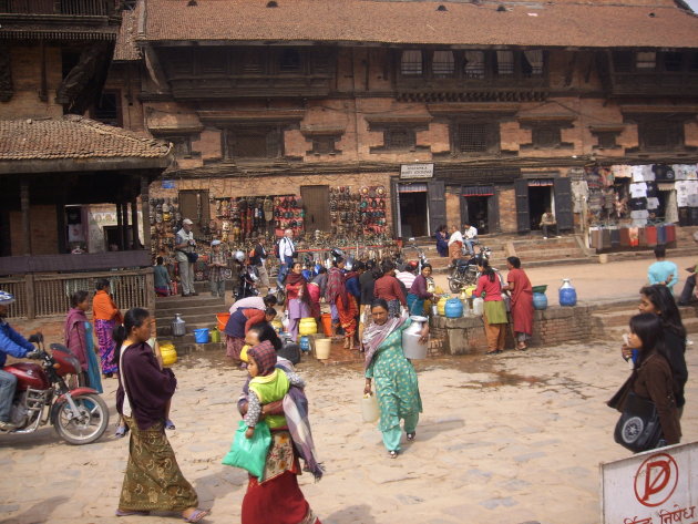 Water halen in Nepal