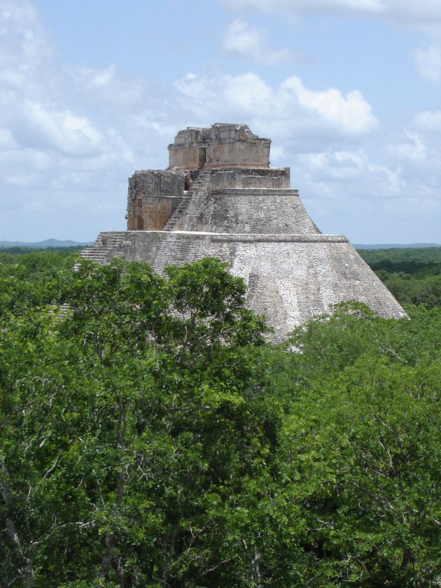 Piramide van de Tovenaar - Uxmal