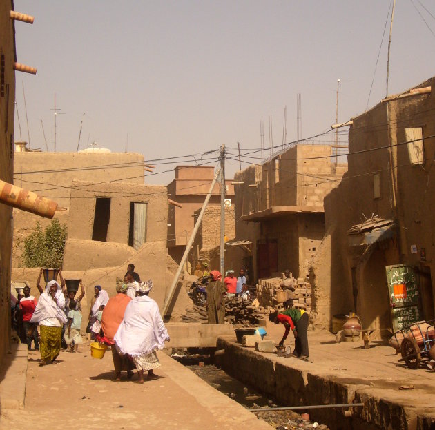 steegjes in Mopti