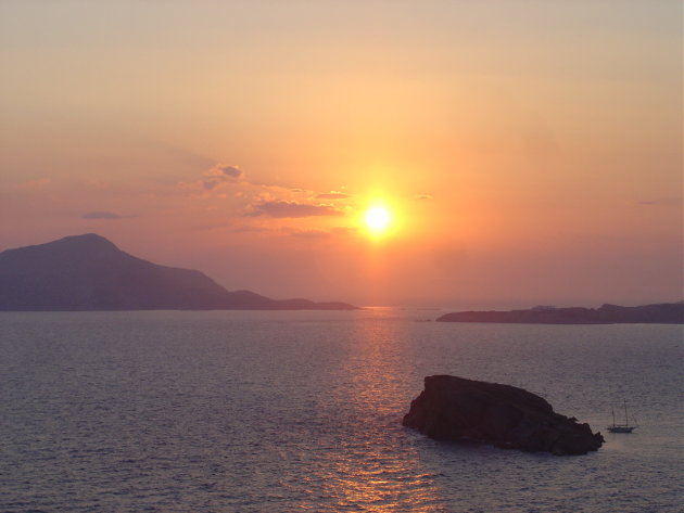 Zonsondergang bij Kaap Sounion