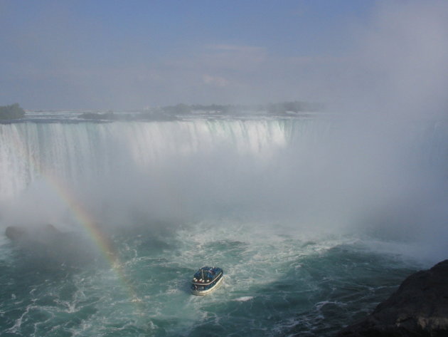 Maid of the Mist bij de Horseshoe Falls