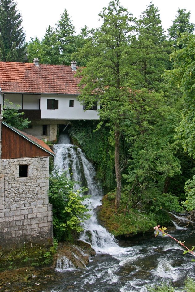 Watermolenstadje Rastoke in Kroatië