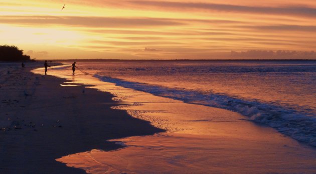 Zonsondergang bij Inskip Point