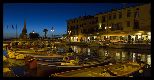 De haven van Lazise