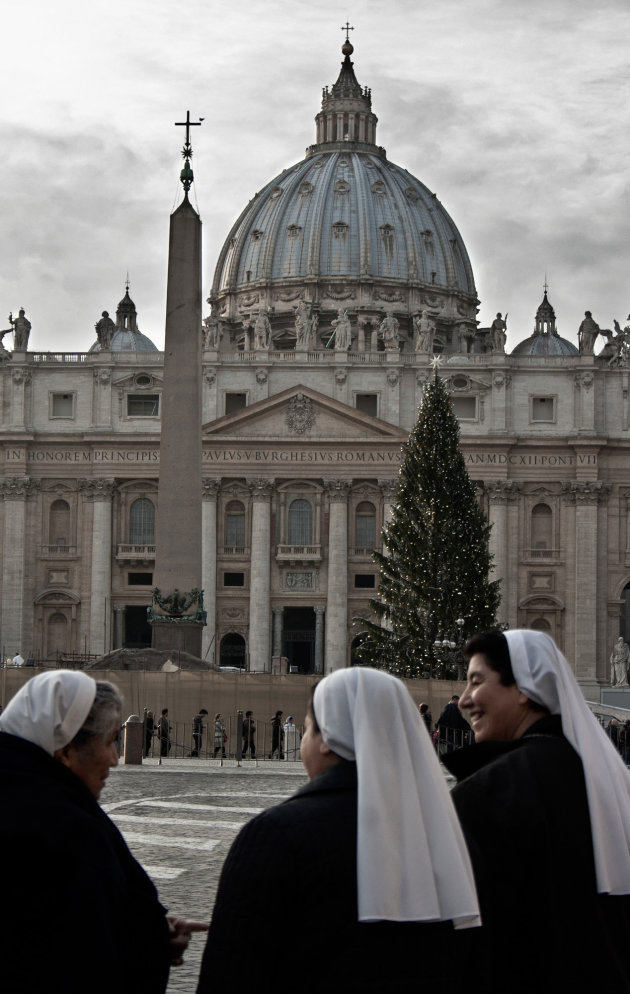 nonnen op het vaticaan