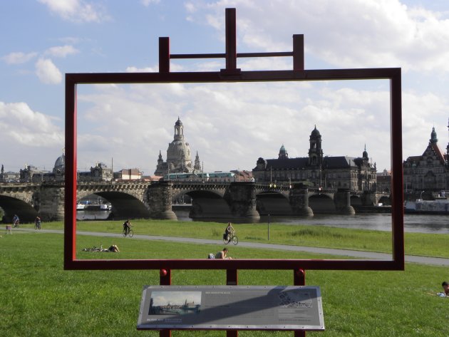 Blik op Dresden