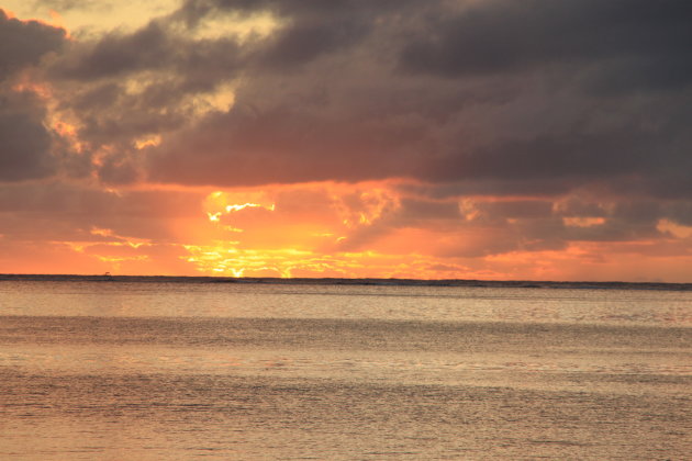 Zonsondergang vanuit ons bungalow