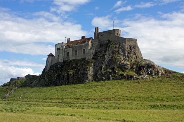 Kasteel op Holy Island van dichterbij