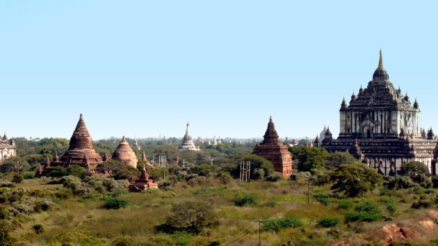 de prachtige tempels van Bagan.