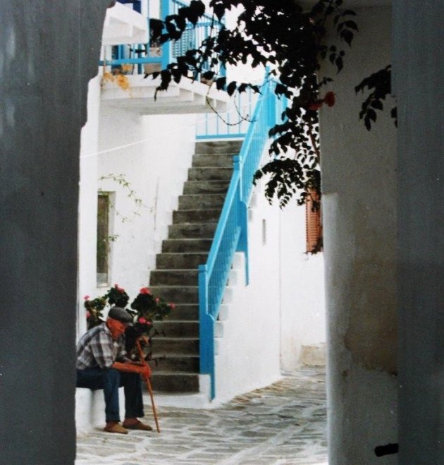 Paros