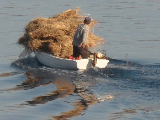 Turks transport over water, Sögüt, Saranda baai.