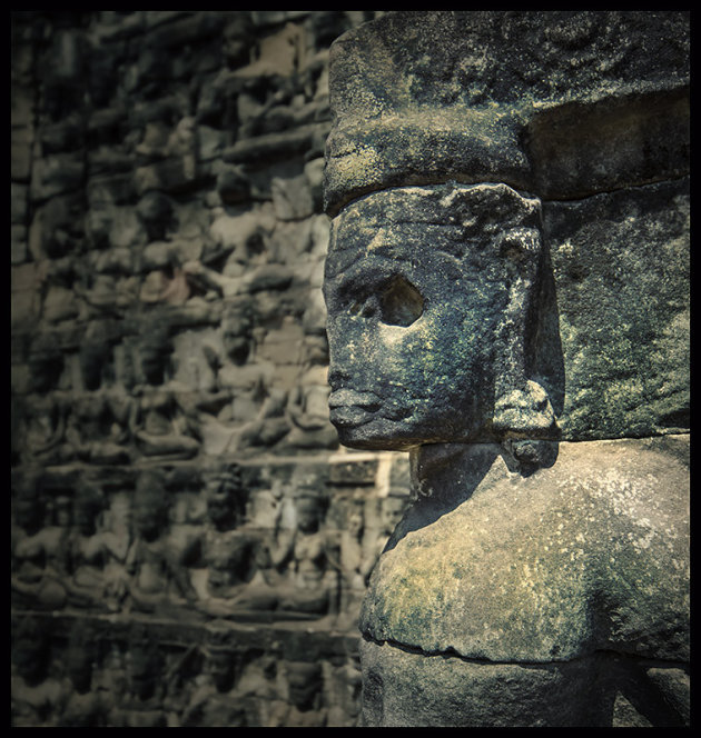 cambodian guards