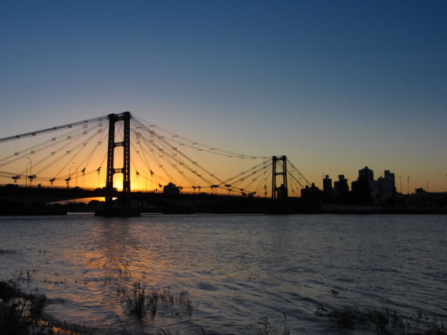 Brug over de Parana