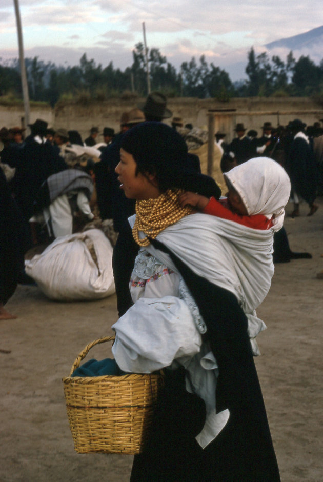 Zaterdagmarkt van Otavalo # 5