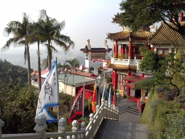 Taipei, Chi Nan temple at Maokong