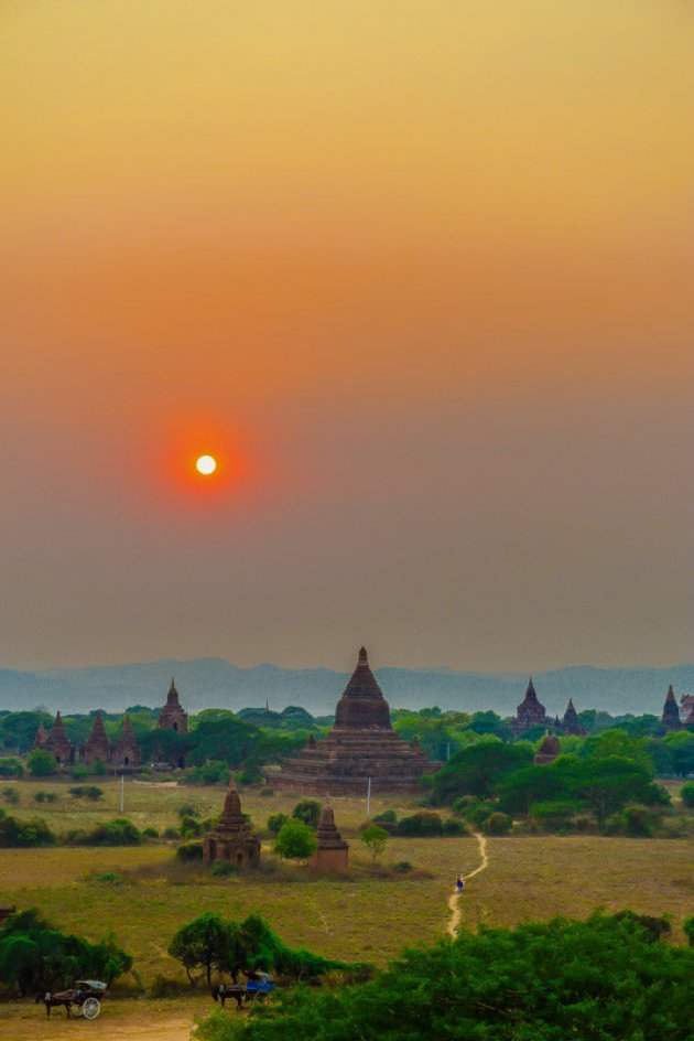 sunset bagan