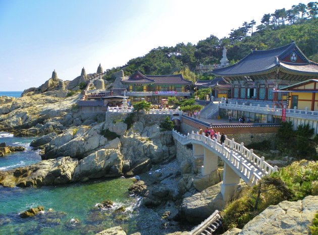 Tempel aan zee nabij Busan