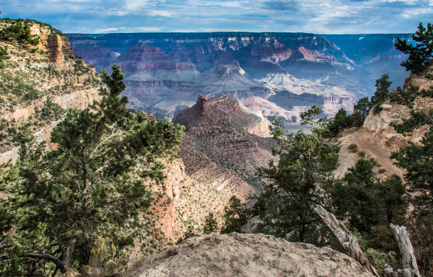 De diepte van Grand Canyon
