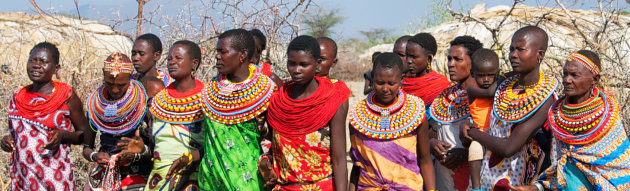 Kleurrijke Samburu dames