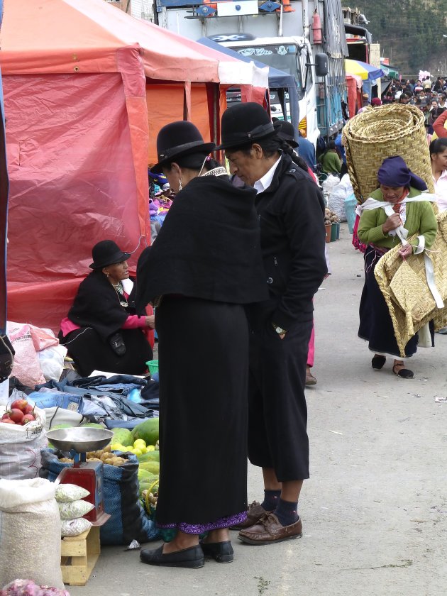 klederdracht in Ecuador