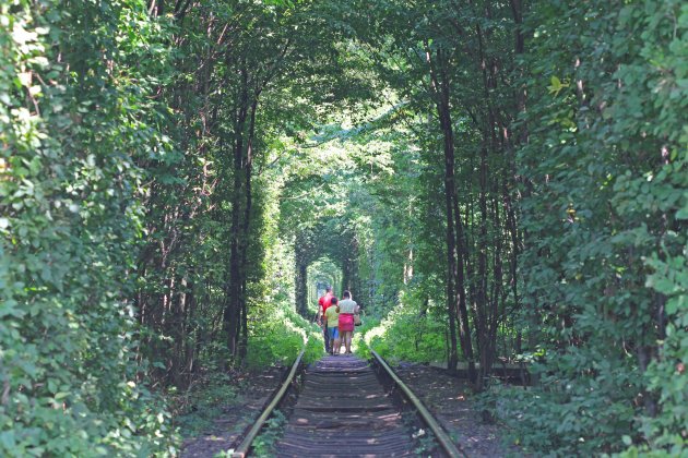 De tunnel van de liefde zonder locomotief