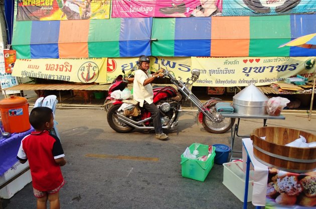 Oude Thaise Biker