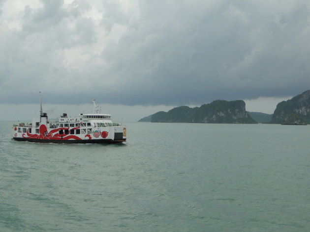 Onweersbui op de veerboot