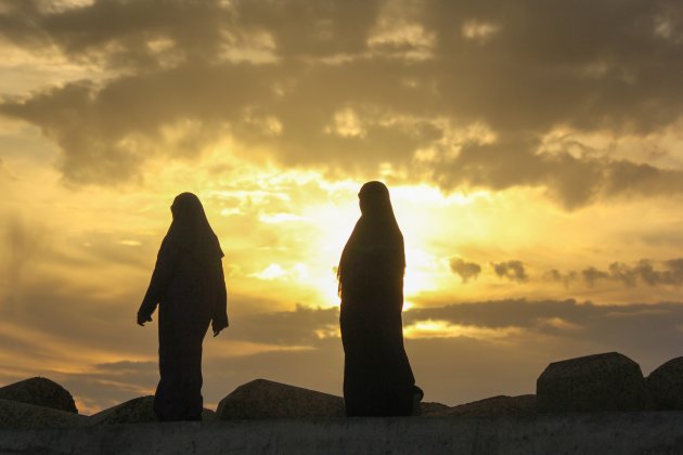 Marokkaanse vrouwen aan de wandel