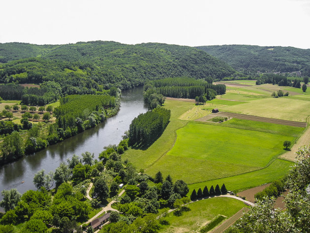 Uitzicht vanuit kasteeltuin Marqueyssac