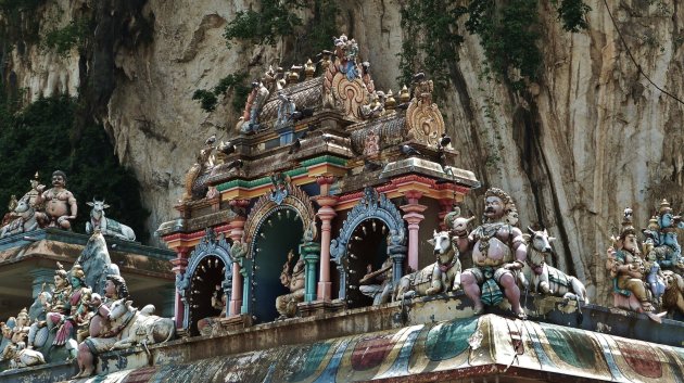 Detail Batu caves