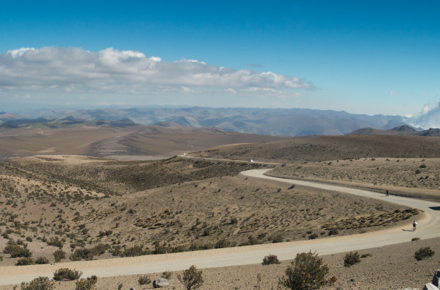 Vanaf de Chimborazo naar beneden met mountainbike