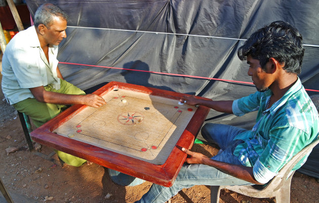 een spelletje carrom