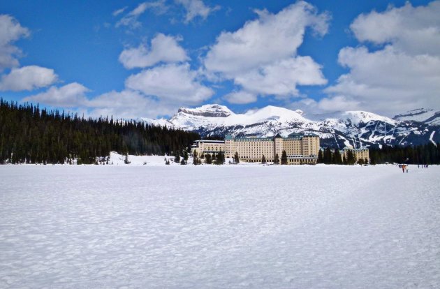 Op Lake Louise; een blik de andere kant op