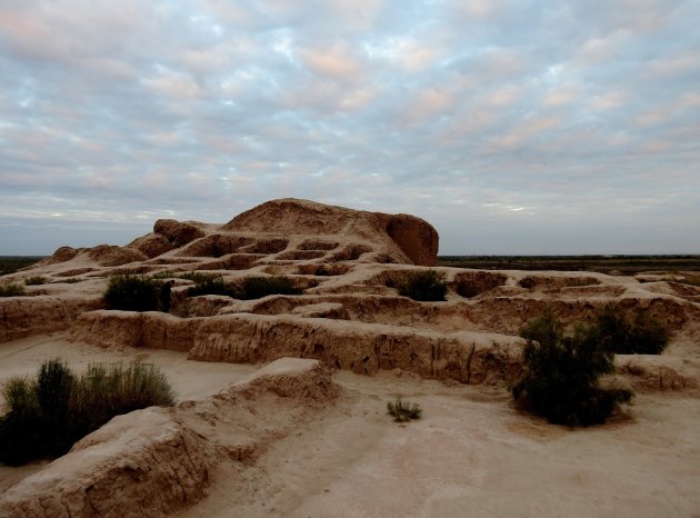 Afgekloven woestijnkasteel