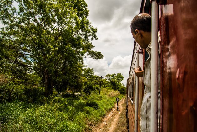 Hangen uit de trein