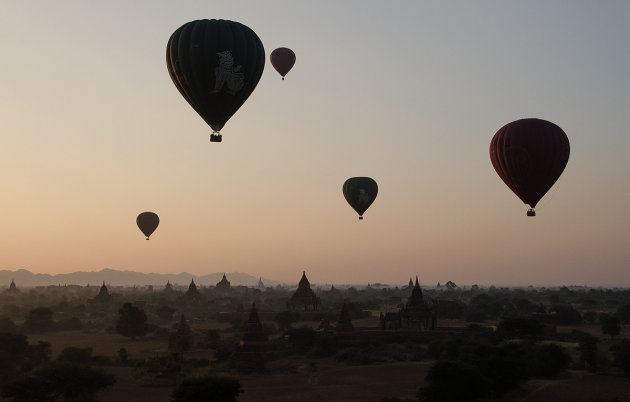 Sunrise over Bagan