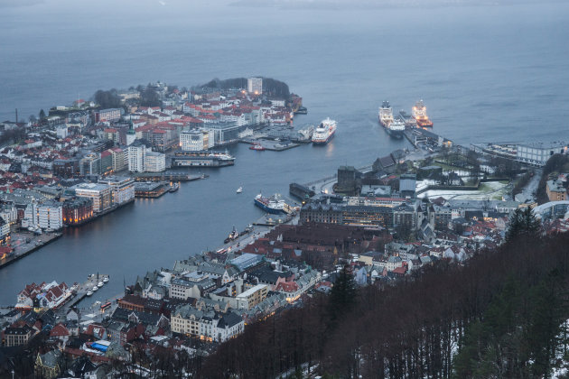 Met Fløibanen naar de top voor uitzicht over Bergen