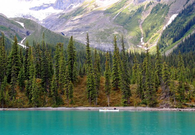 Maligne Lake