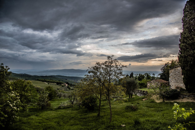 Voor een echte wijnproeverij moet in Toscane zijn.