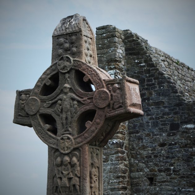 Cross of the Scriptures