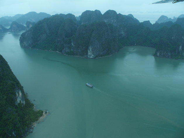 Halong Bay  per watervliegtuig