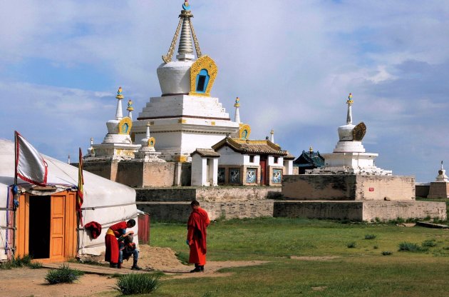 de gouden gebedsstupa