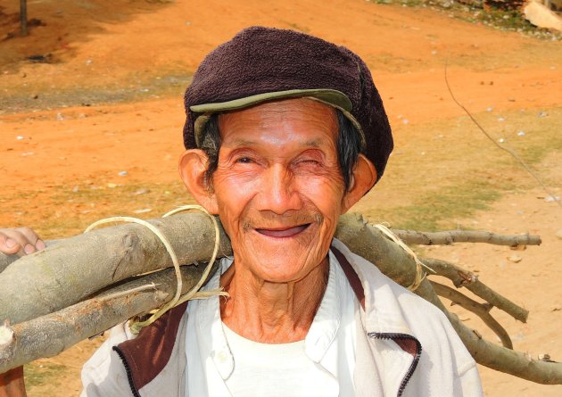 Vriendelijke man in Hsipaw. 