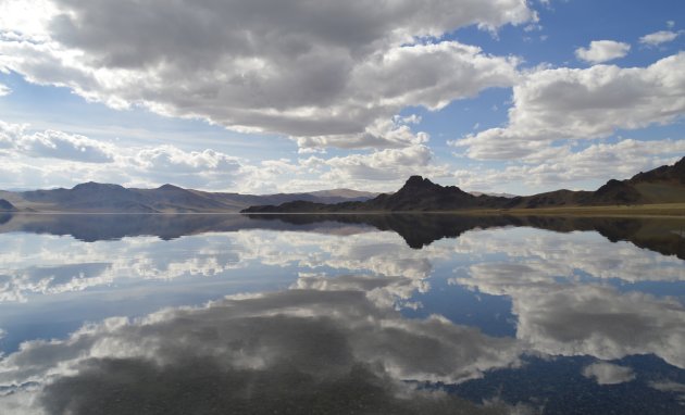 Tolbo lake