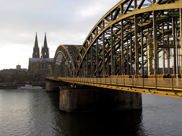 spoorbrug en Dom