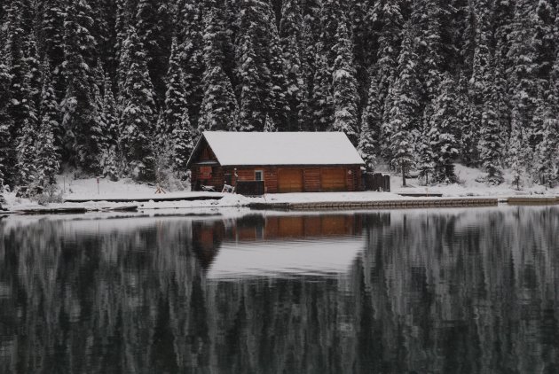 Lake Louise in de sneeuw