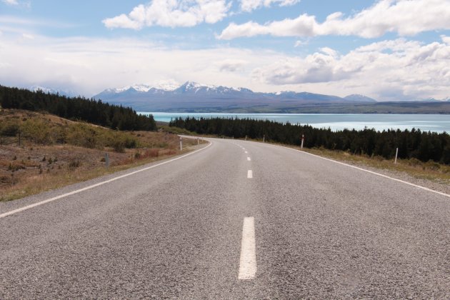 Road to Mount Cook